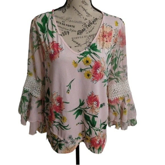 Perception concept Flared Sleeve Top xl Embroidered  Boho - Picture 1 of 9
